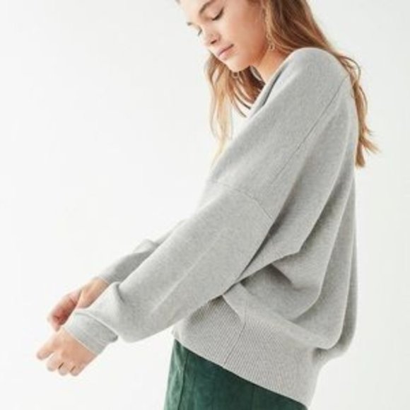 urban outfitters balletcore grey oversize surplice sweater - Picture 4 of 5